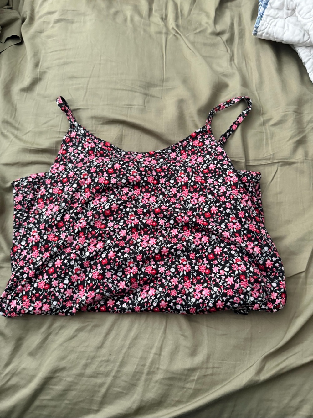 Floral Spaghetti Strap nightgown - Black with Pink Floral